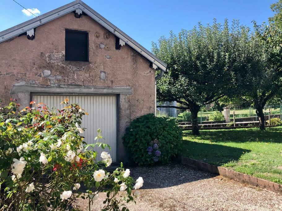 Maison Chaleureuse Au Coeur Du Village Raddon Buitenkant foto