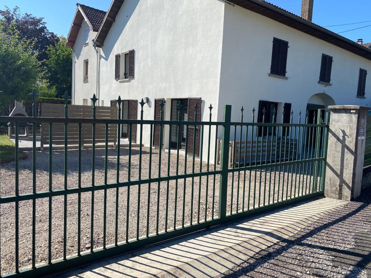 Maison Chaleureuse Au Coeur Du Village Raddon Buitenkant foto